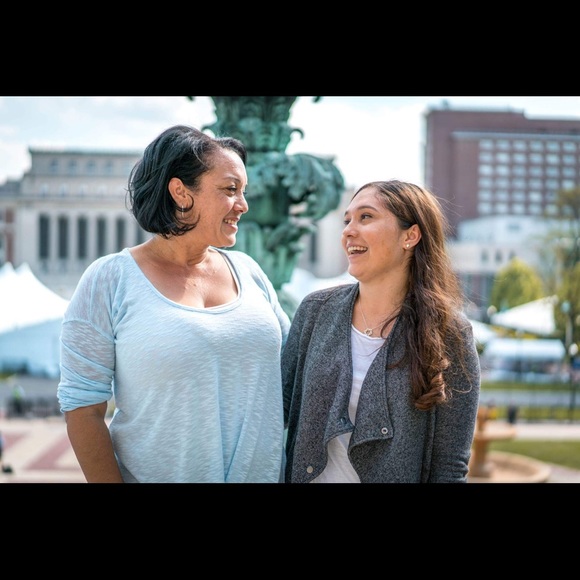 Happy Poshing!! - Picture 1 of 2